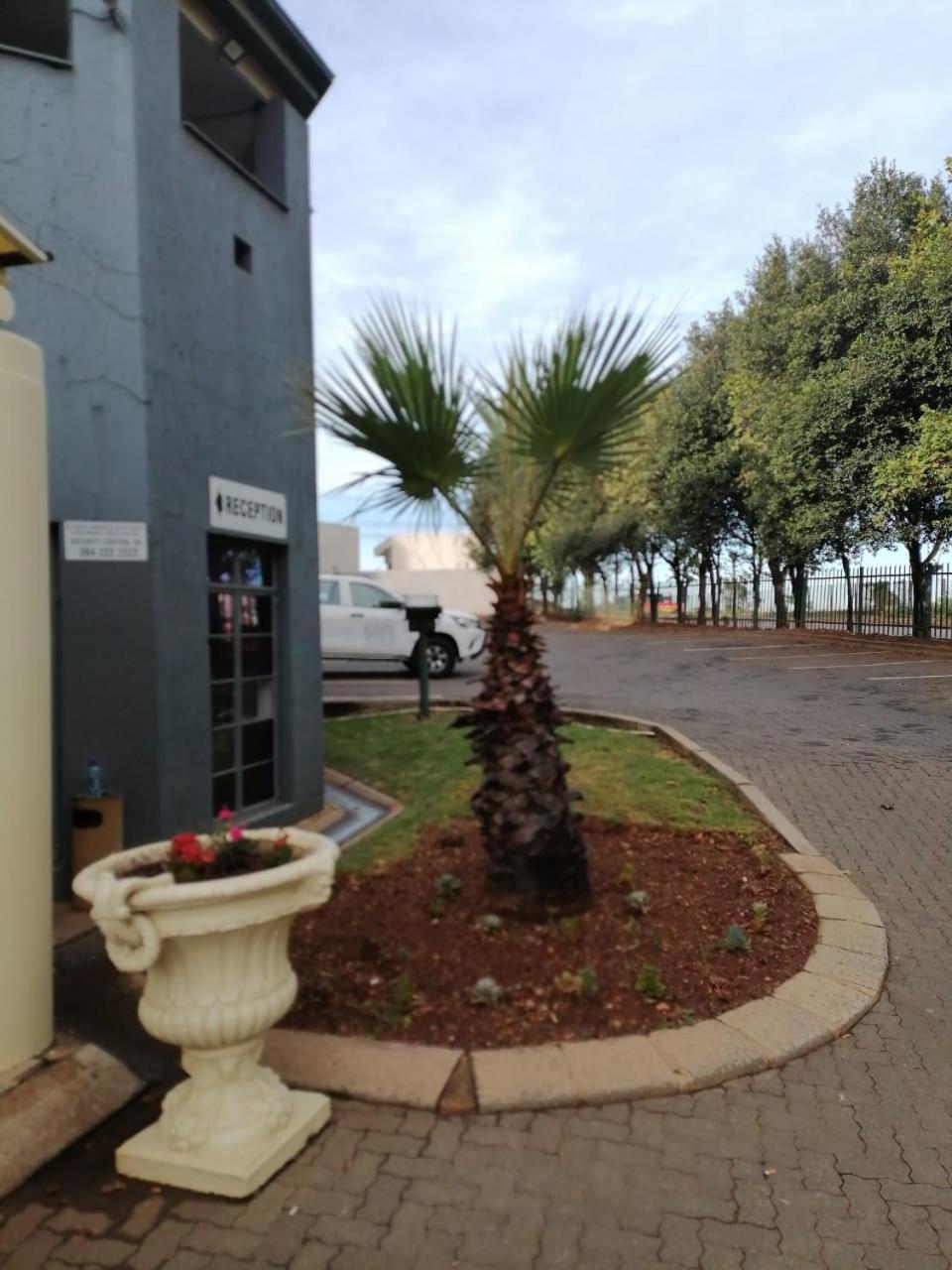 Airport Inn And Suites Edenvale Luaran gambar
