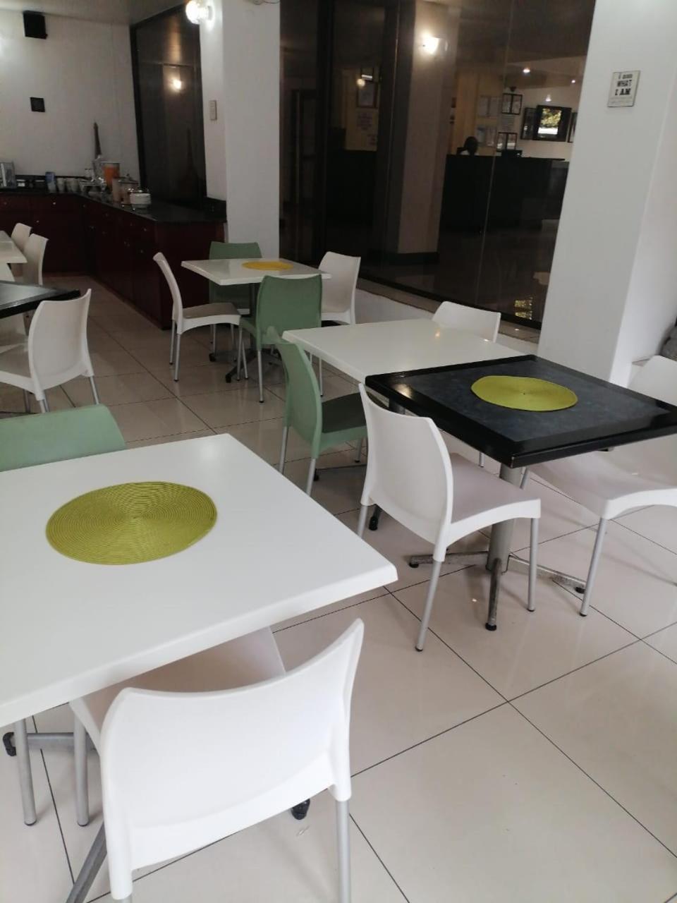 Airport Inn And Suites Edenvale Luaran gambar